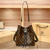 Brand women's bucket bag, women's 2025 new designer, high-end and fashionable popular single shoulder crossbody bag