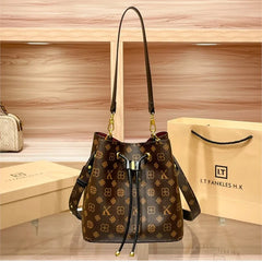 Brand women's bucket bag, women's 2025 new designer, high-end and fashionable popular single shoulder crossbody bag