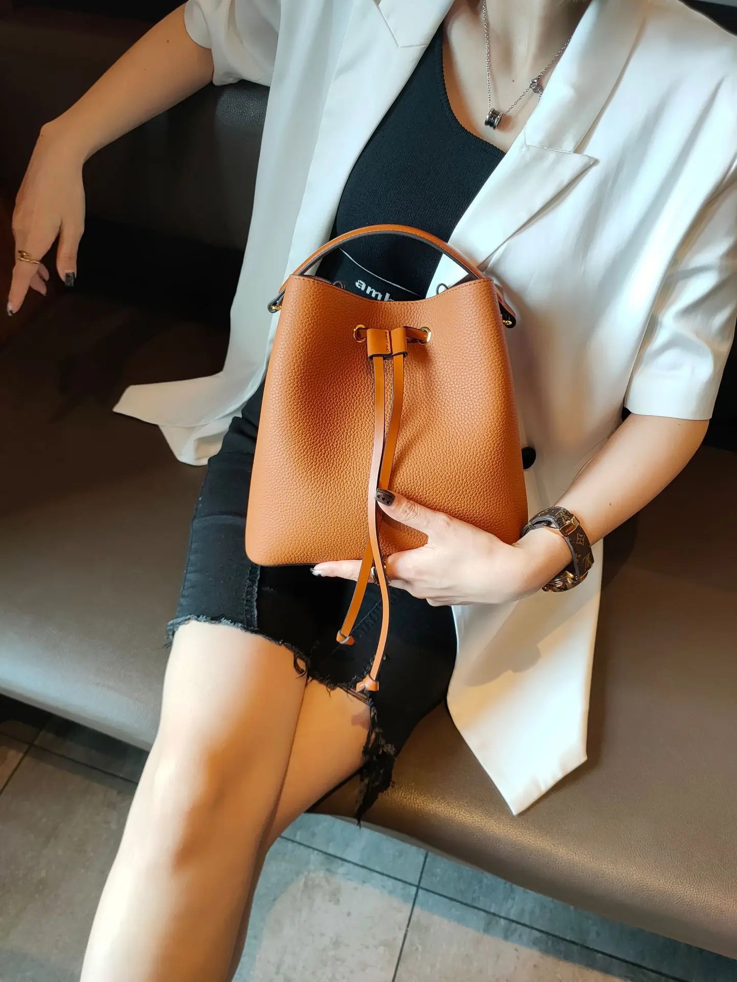 Genuine Leather Bag women new trendy retro simple large-capacity bucket bag fashion shoulder messenger bag Blue