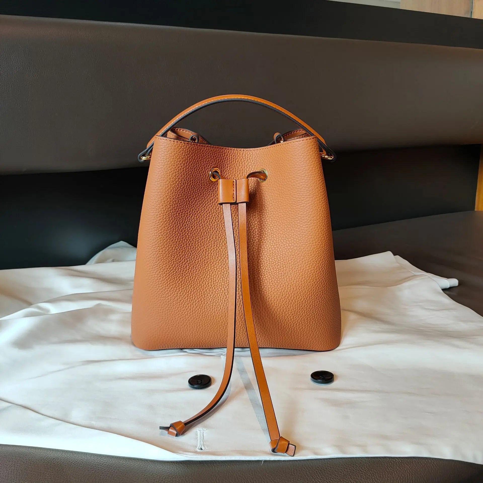 Genuine Leather Bag women new trendy retro simple large-capacity bucket bag fashion shoulder messenger bag Blue