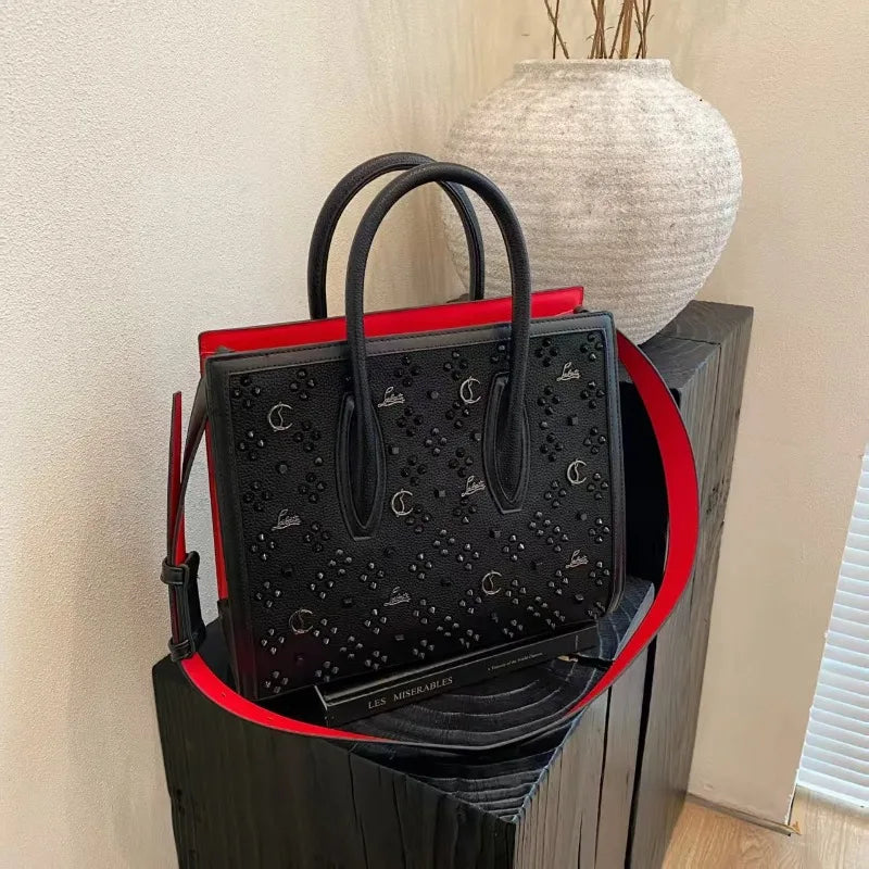 The 2025 New Luxury Design Has Created A Casual, Multi-functional and Large-capacity Single-shoulder and Crossbody Bag